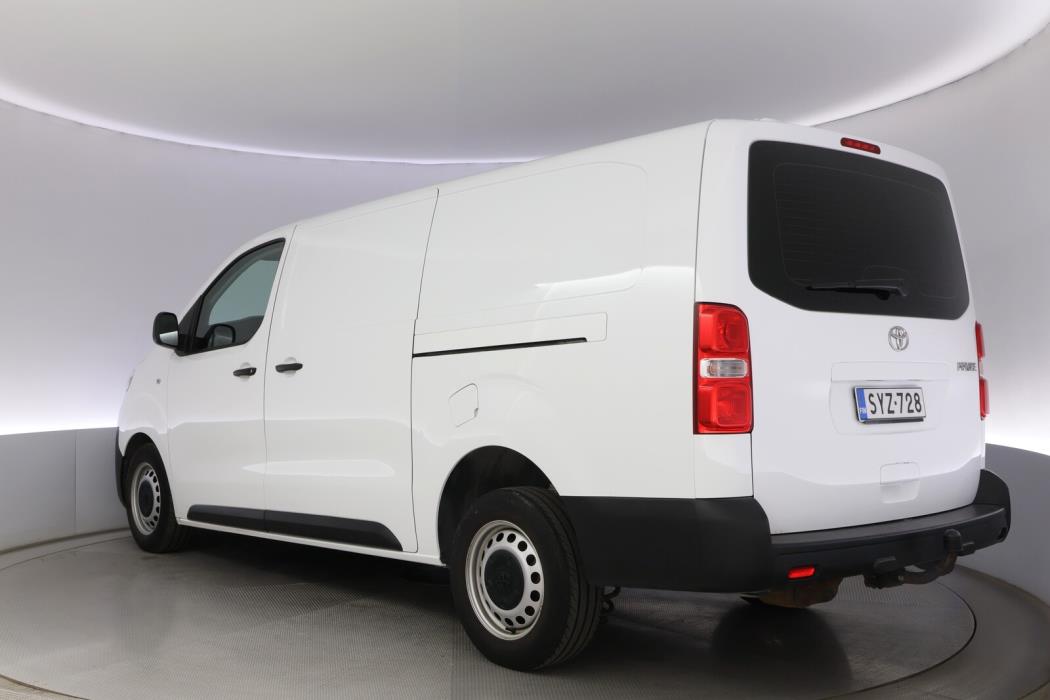 TOYOTA Proace 2021