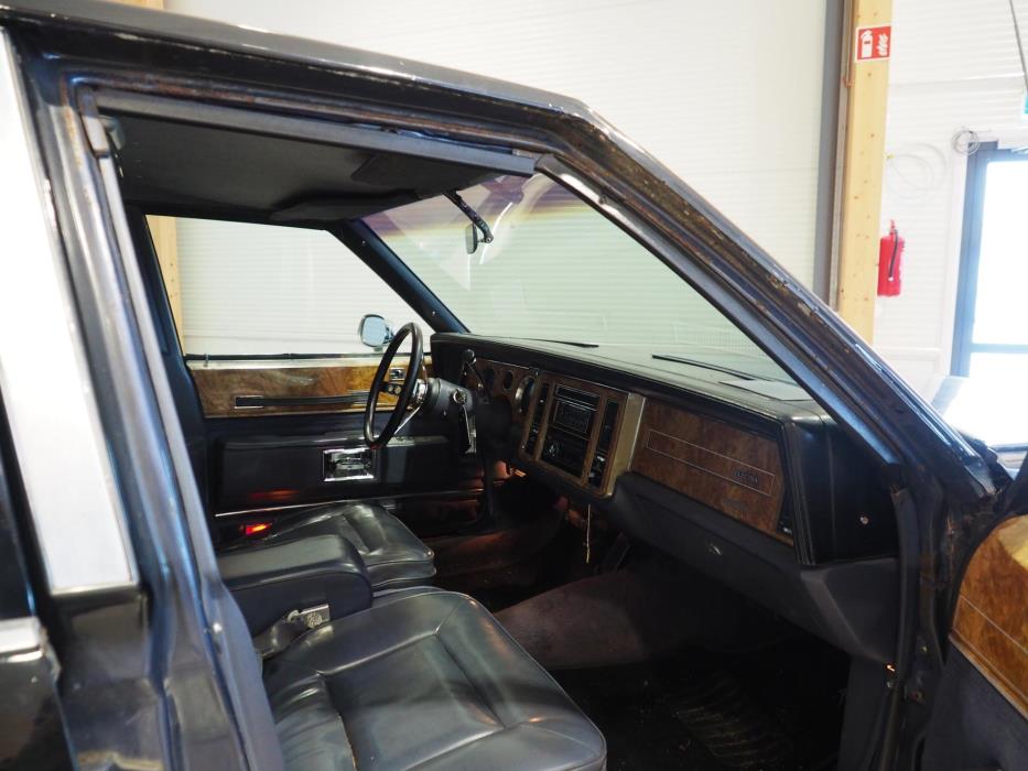 BUICK Electra 1984