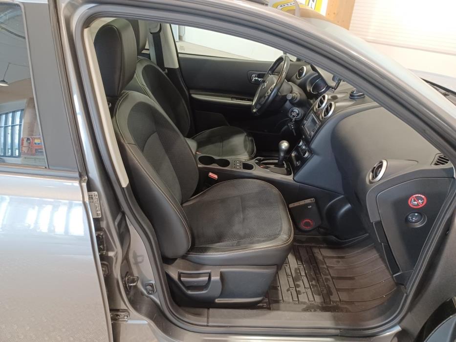 NISSAN Qashqai 2014