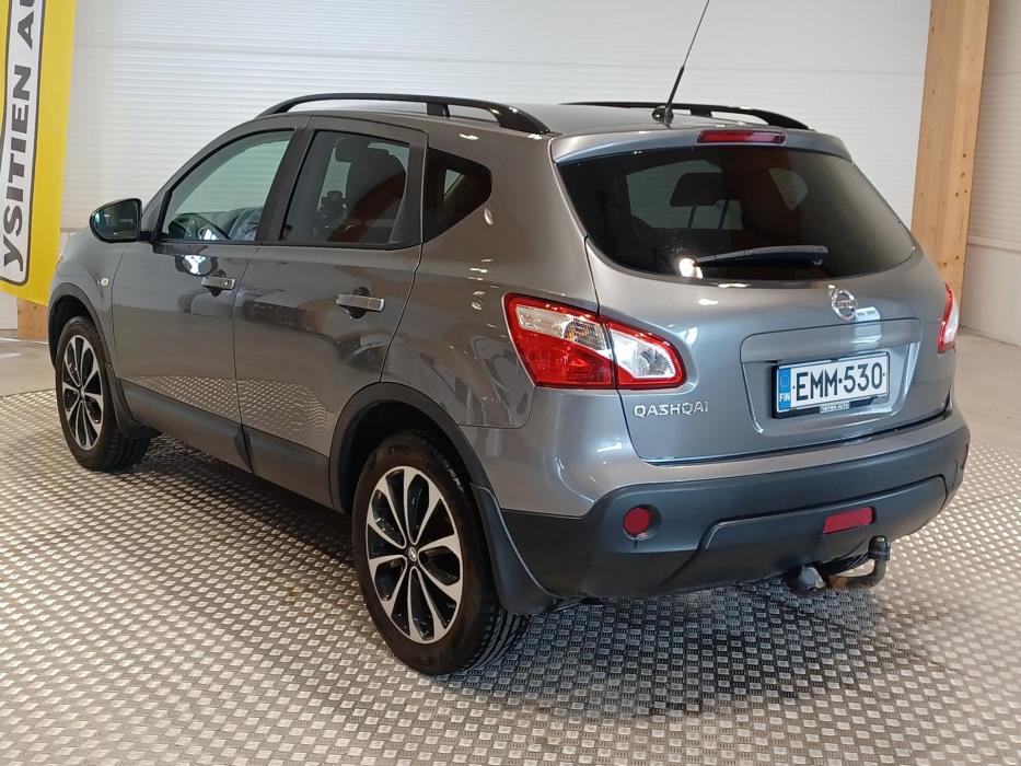 NISSAN Qashqai 2014