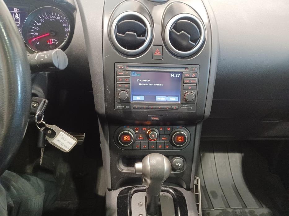 NISSAN Qashqai 2014