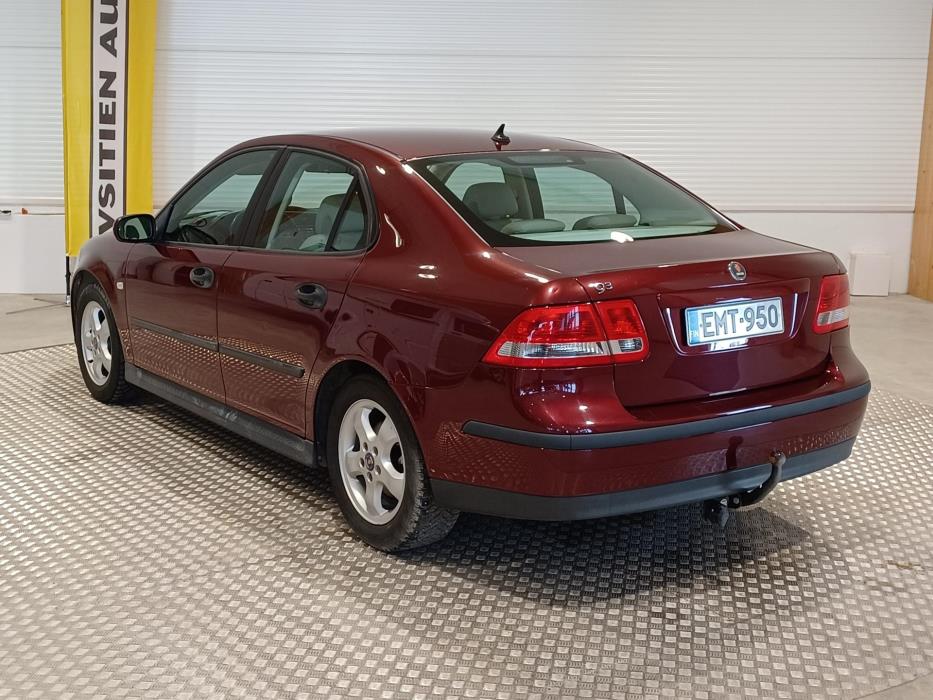 SAAB 9-3 2004