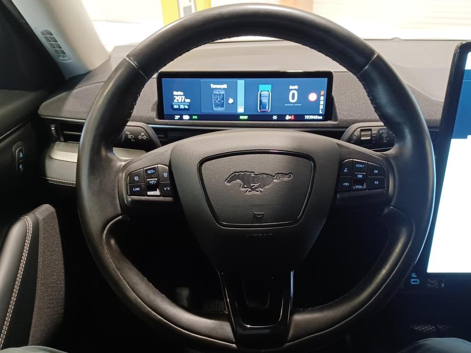 FORD Mustang Mach-E 2022