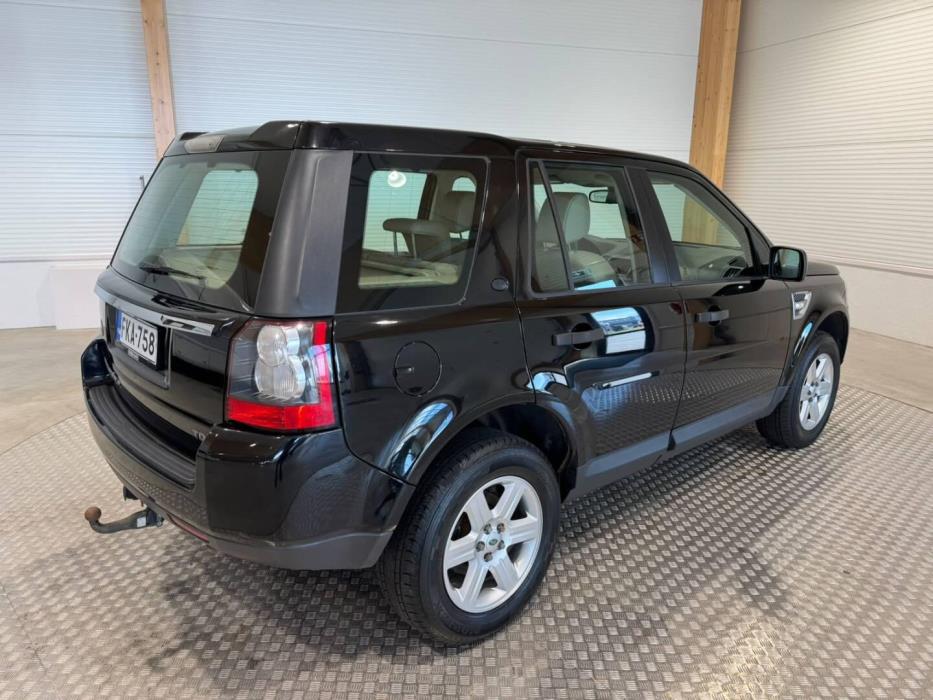 LAND ROVER Freelander 2011