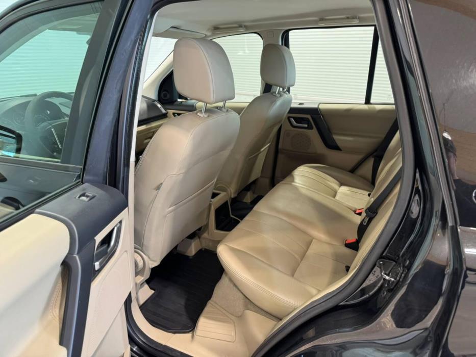 LAND ROVER Freelander 2011