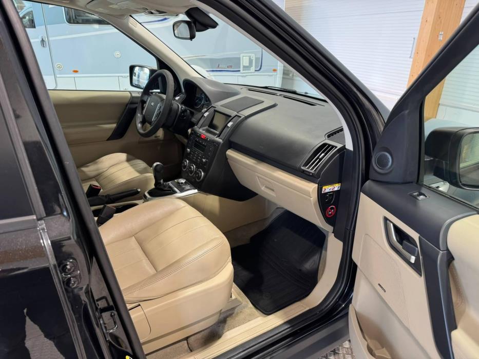 LAND ROVER Freelander 2011