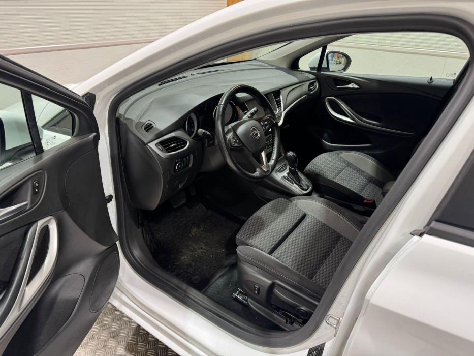 OPEL Astra 2020