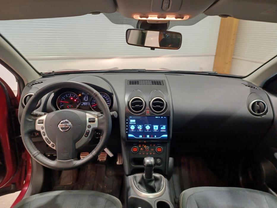 NISSAN Qashqai 2010