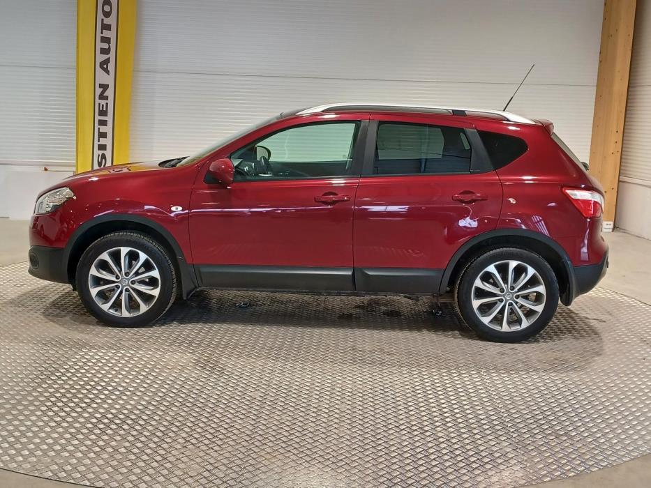 NISSAN Qashqai 2010