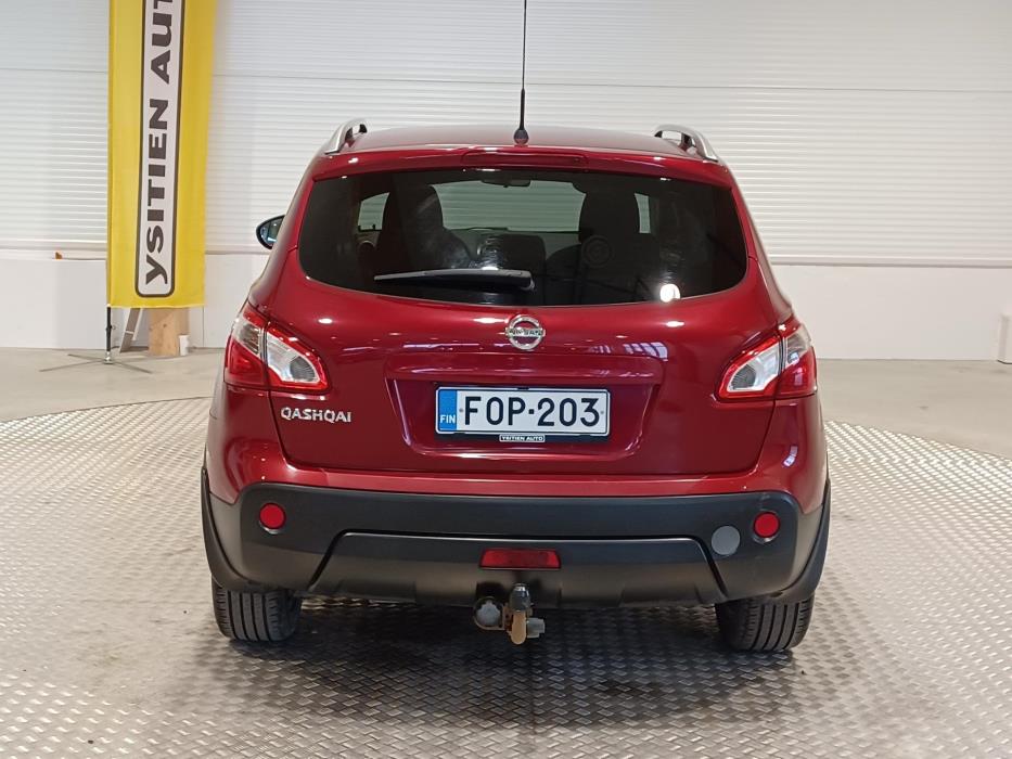 NISSAN Qashqai 2010