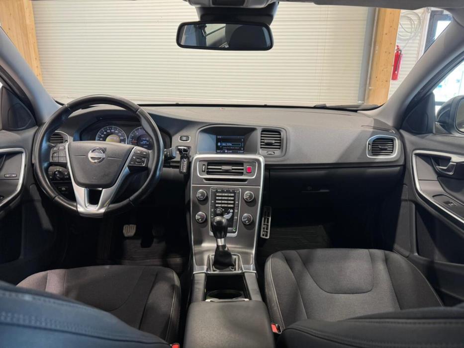 VOLVO S60 2013
