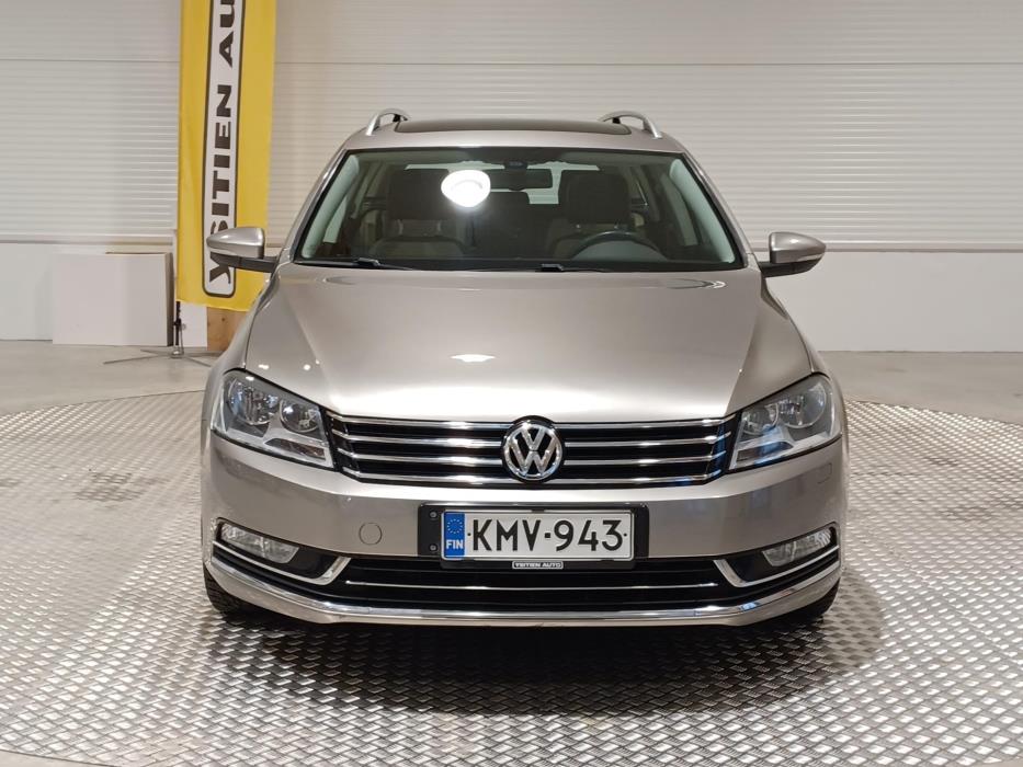 VOLKSWAGEN Passat 2014
