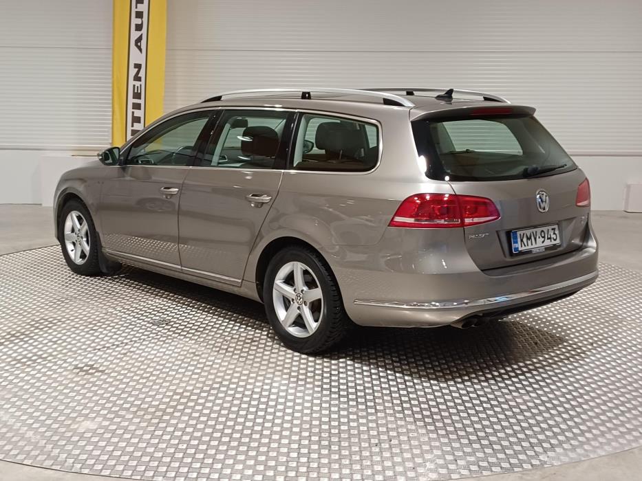 VOLKSWAGEN Passat 2014