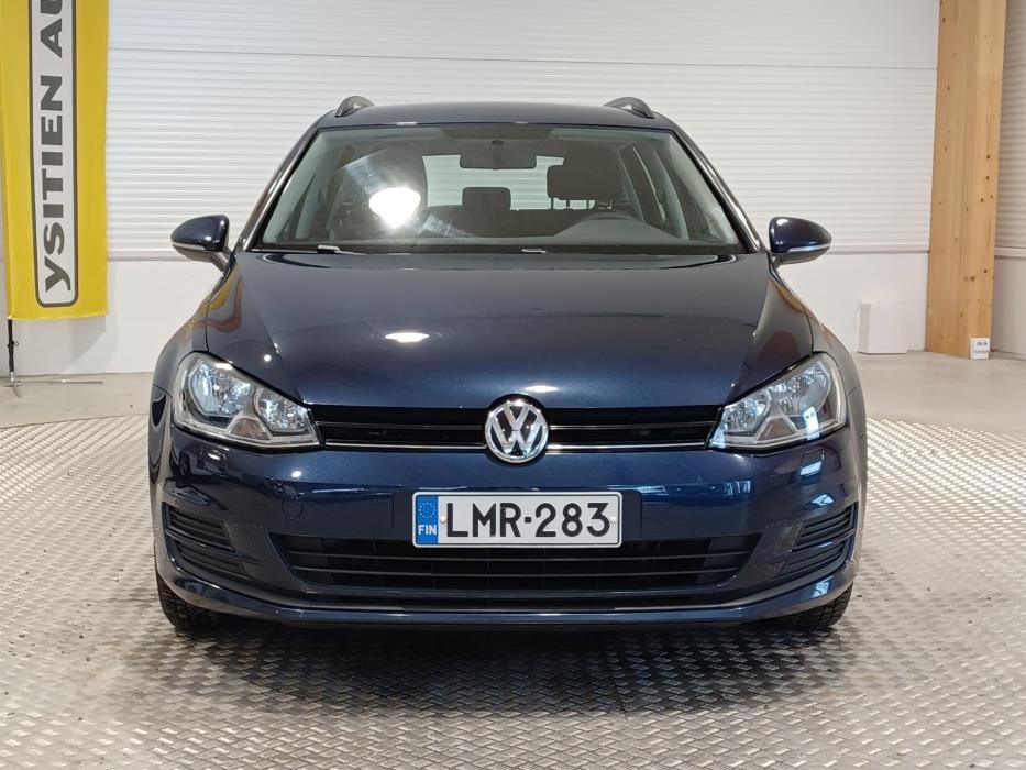 VOLKSWAGEN Golf 2015