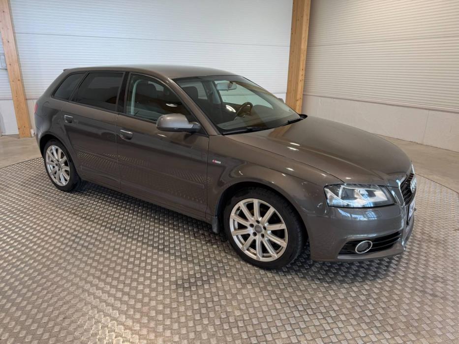 AUDI A3 2013