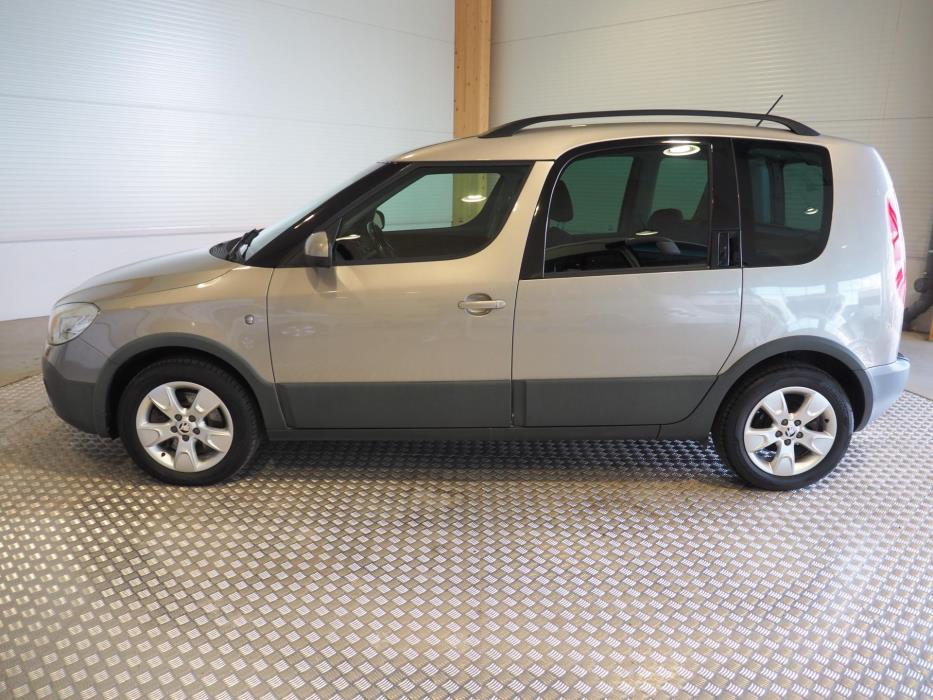 SKODA Roomster 2014