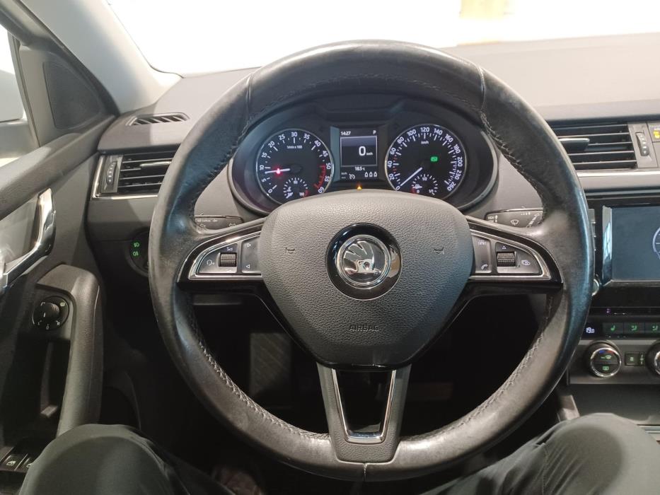 SKODA Octavia 2015