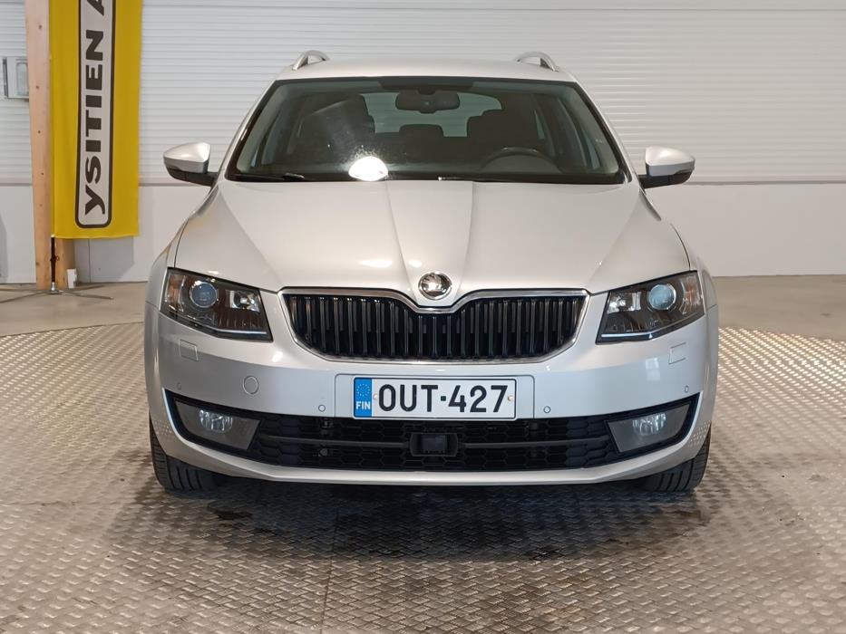 SKODA Octavia 2015