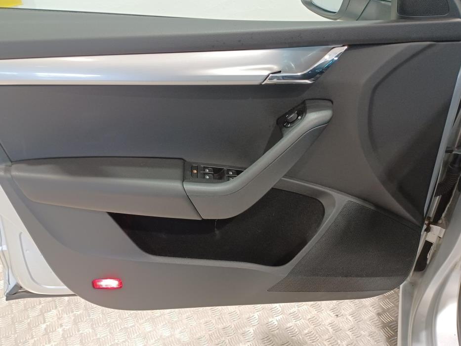 SKODA Octavia 2015