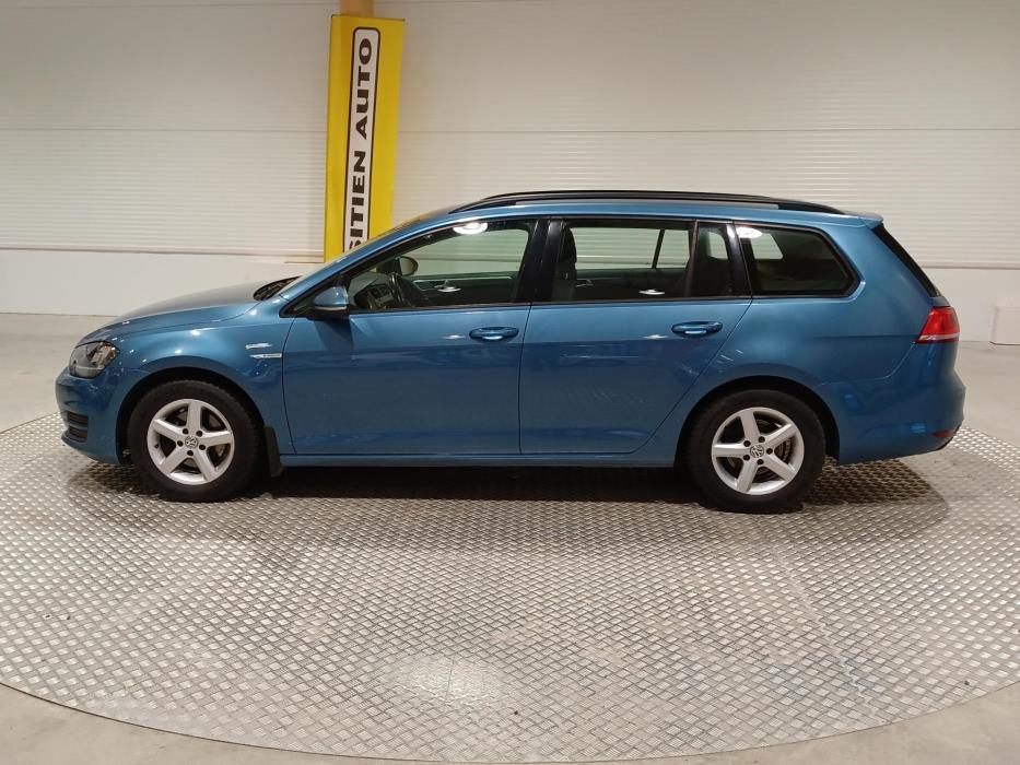 VOLKSWAGEN Golf 2016