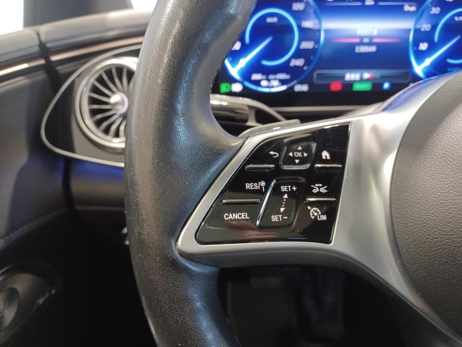 MERCEDES-BENZ EQE 2022