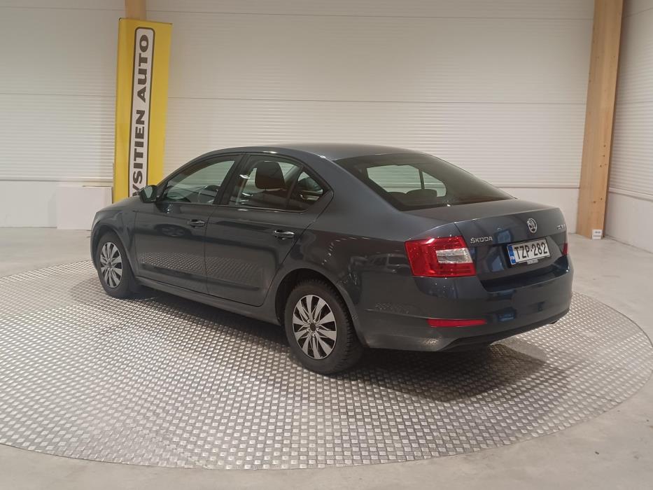 SKODA Octavia 2015