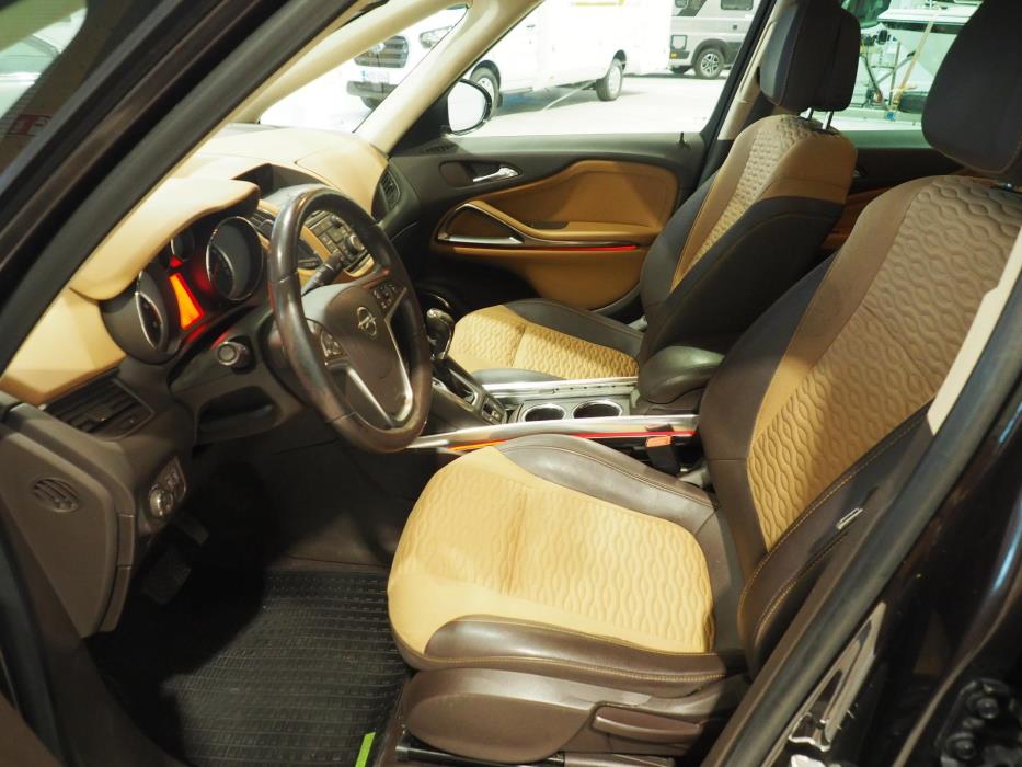 OPEL Zafira Tourer 2013