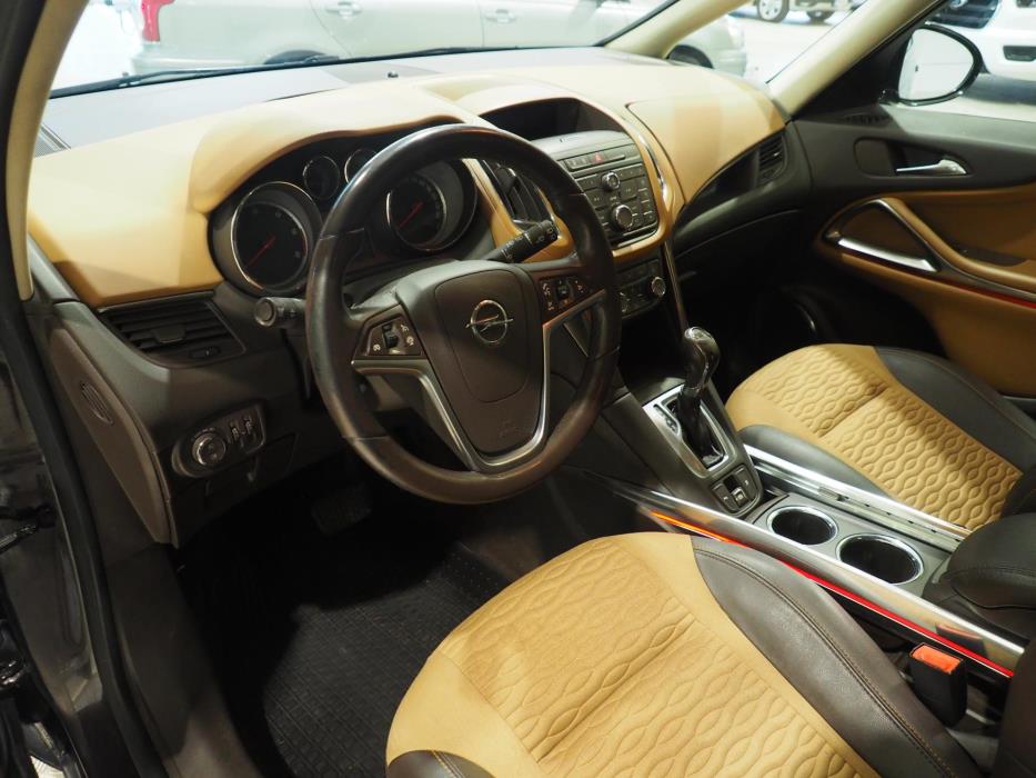 OPEL Zafira Tourer 2013