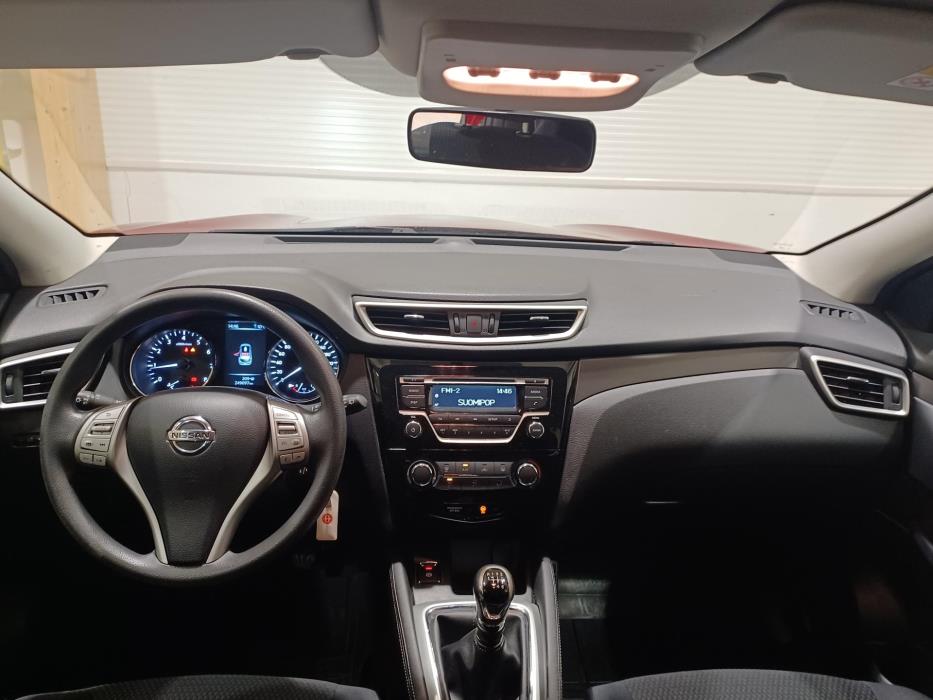 NISSAN Qashqai 2015