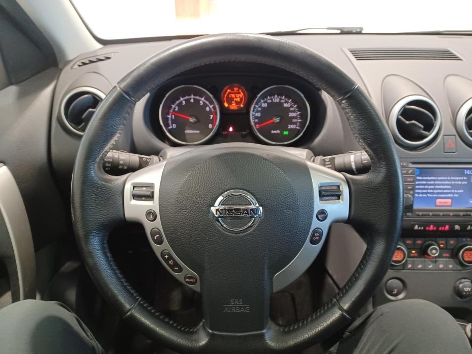 NISSAN Qashqai 2009