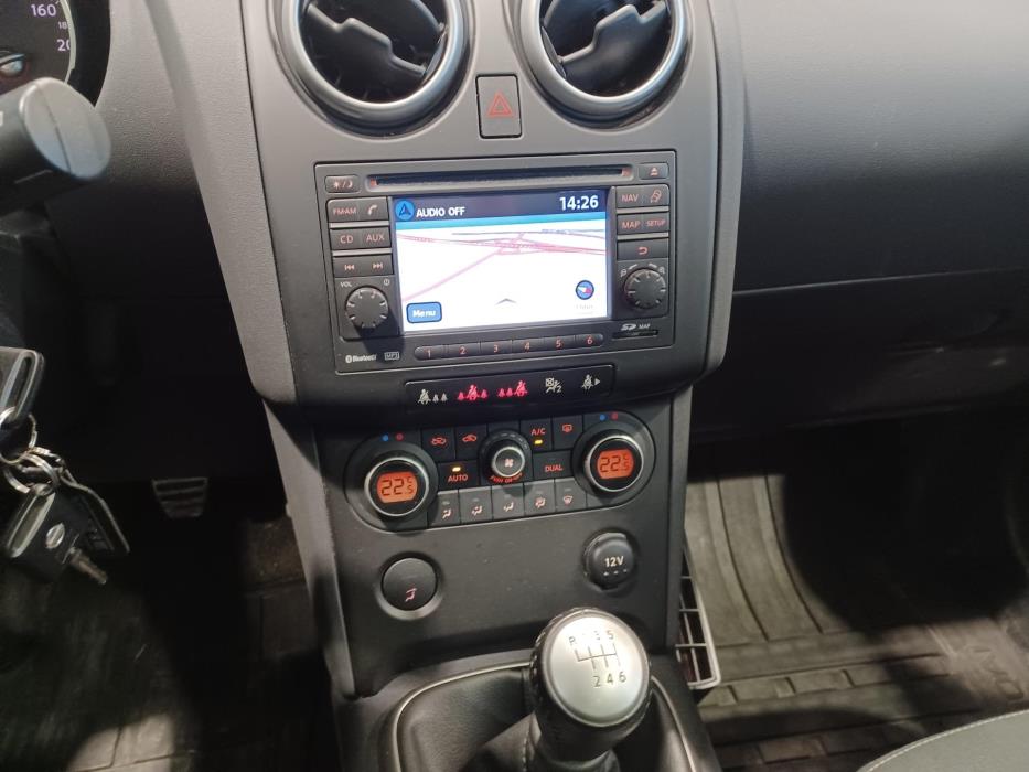 NISSAN Qashqai 2009