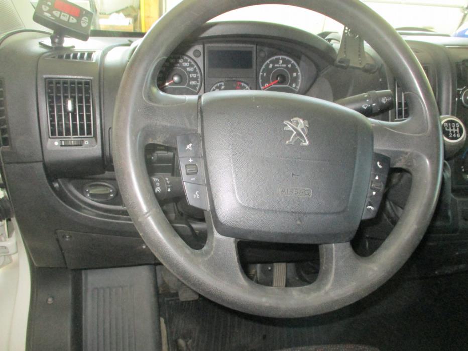 PEUGEOT Boxer 2015