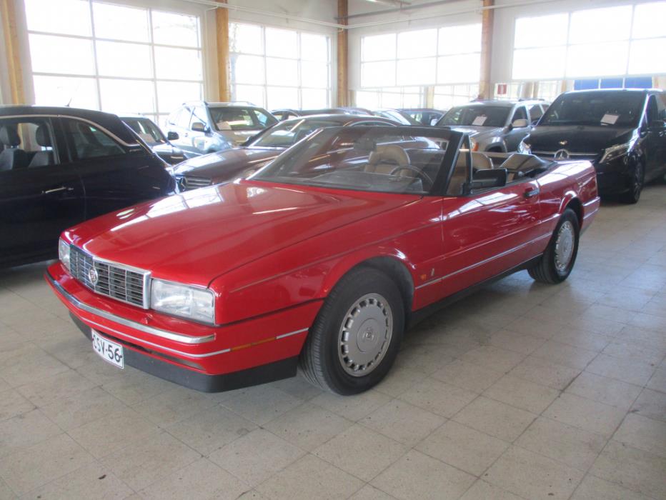 CADILLAC Allante 1988