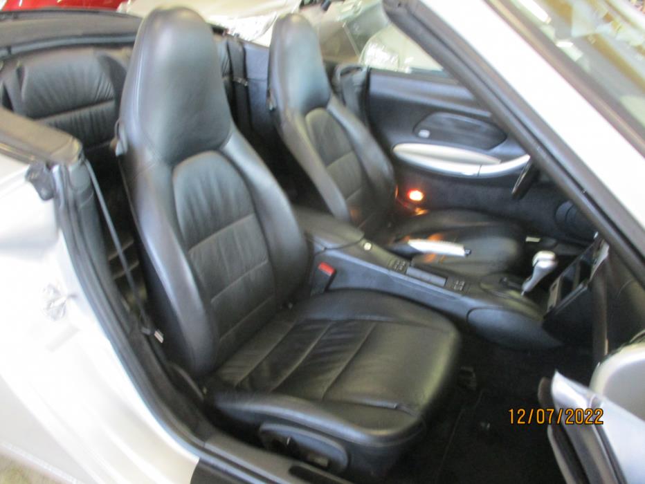 PORSCHE 911 CARRERA 1999