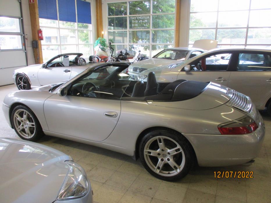 PORSCHE 911 CARRERA 1999