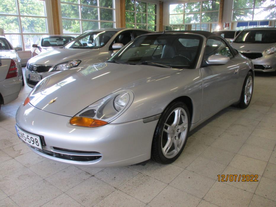 PORSCHE 911 CARRERA 1999