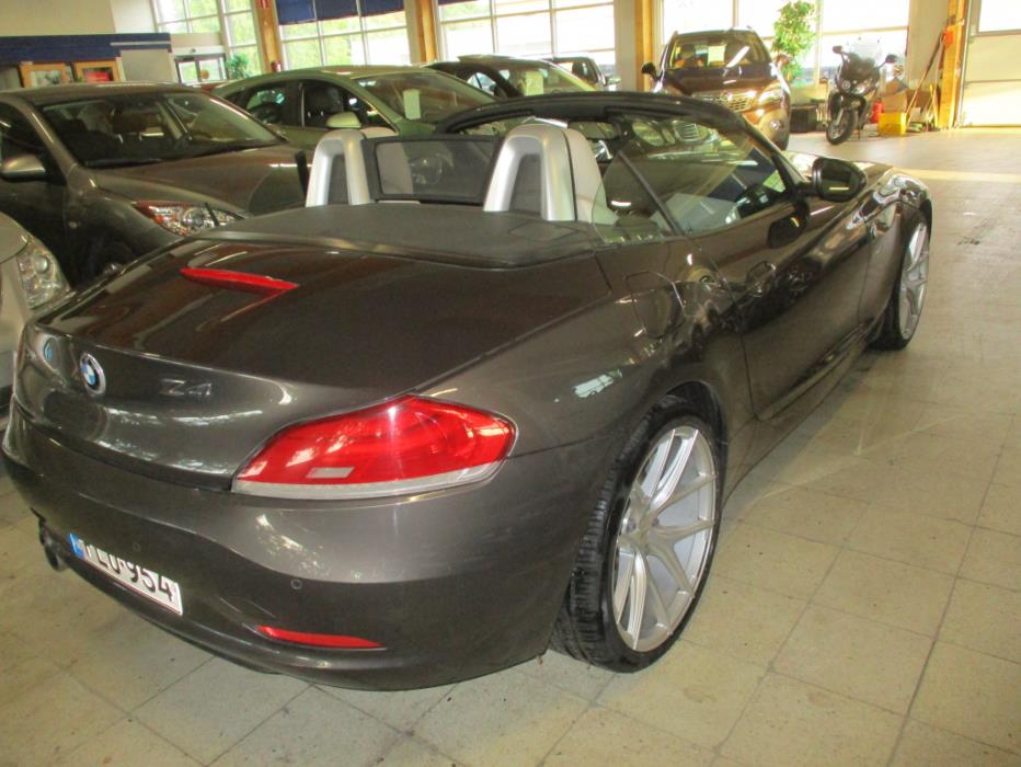 BMW Z4 2011
