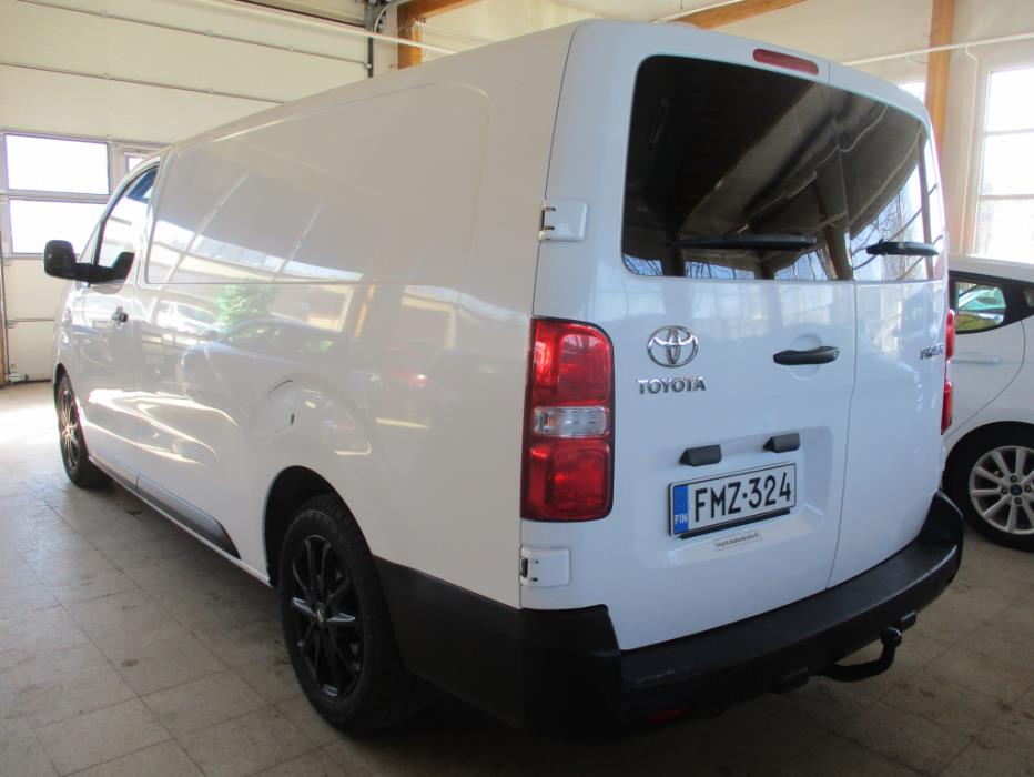 TOYOTA PROACE 2018