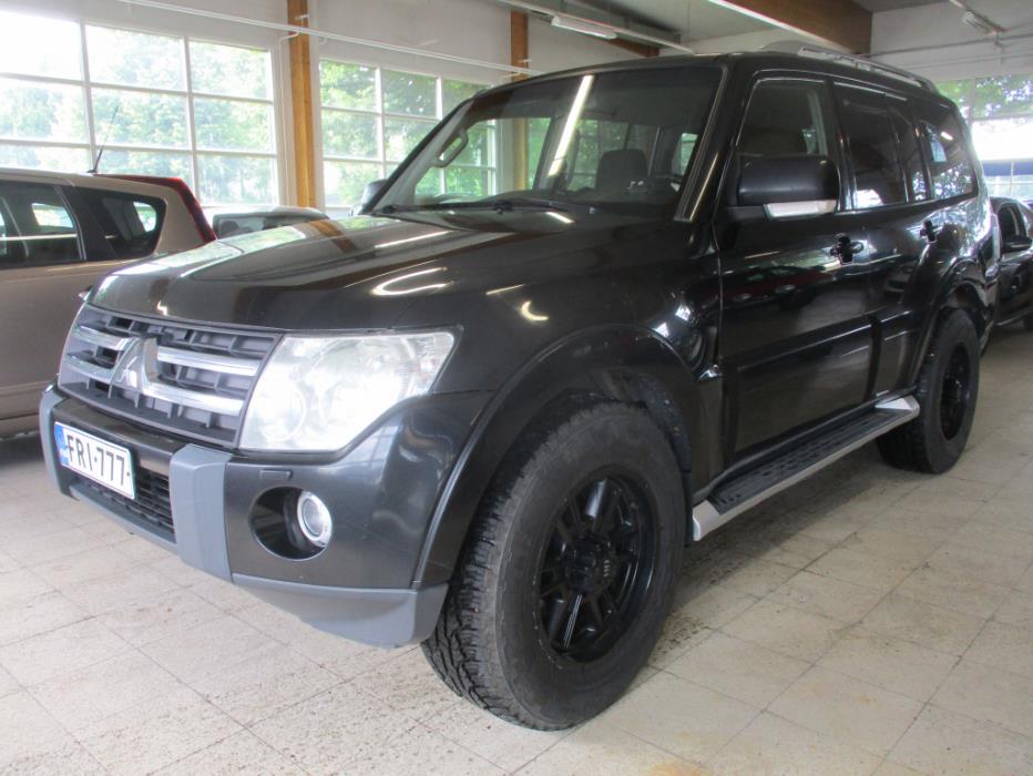 MITSUBISHI Pajero 2007
