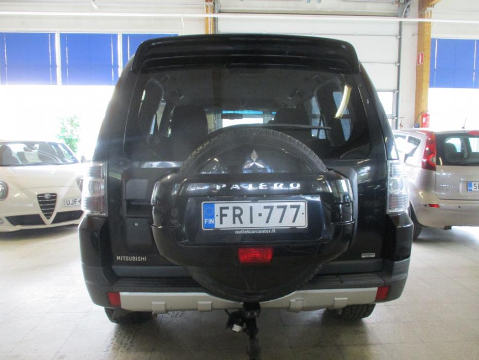 MITSUBISHI Pajero 2007