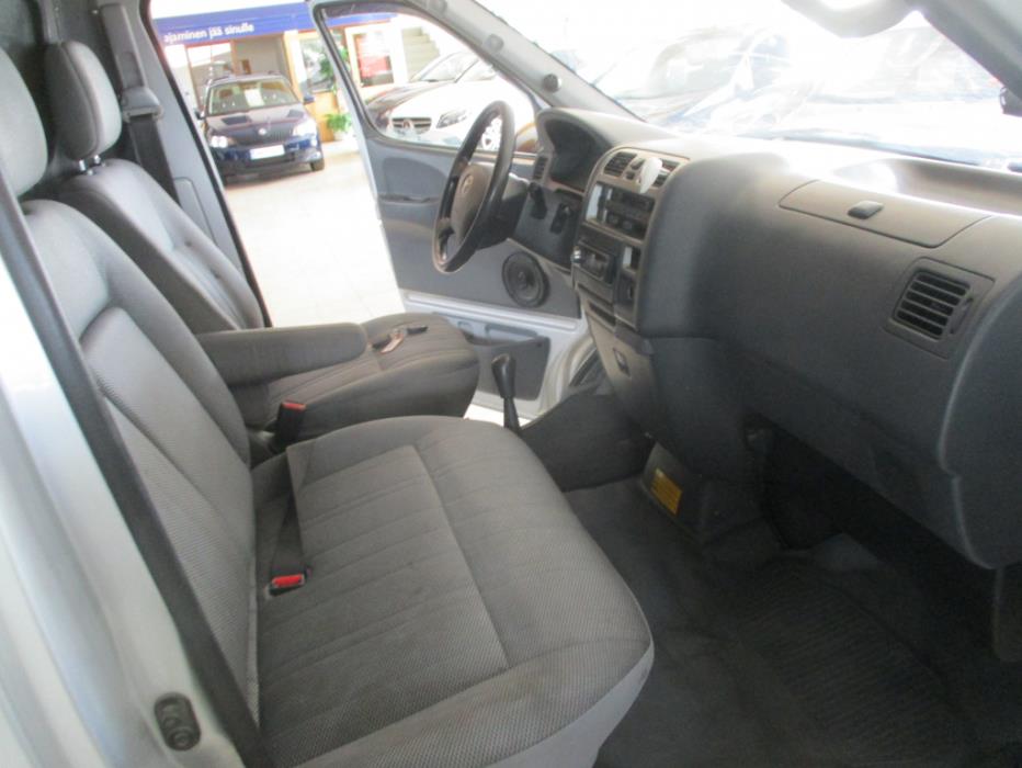 TOYOTA Hiace 2007