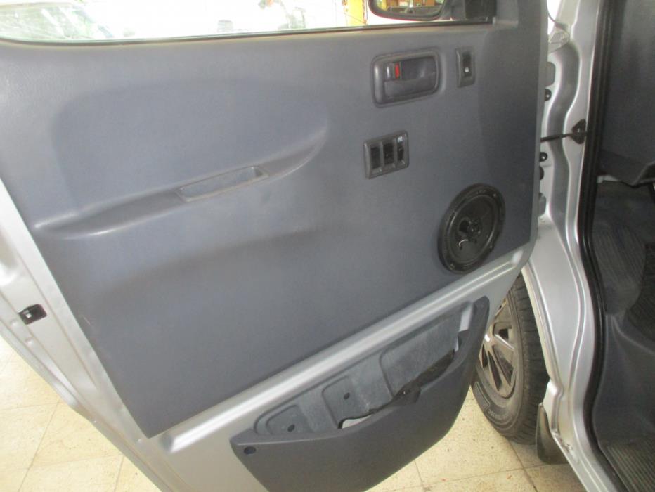 TOYOTA Hiace 2007
