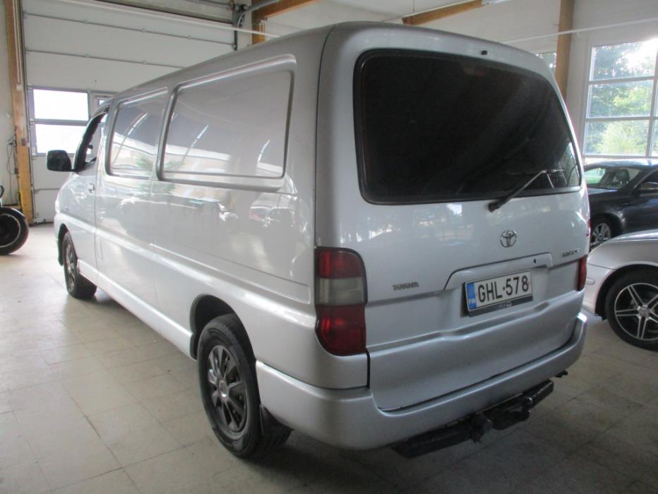 TOYOTA Hiace 2007