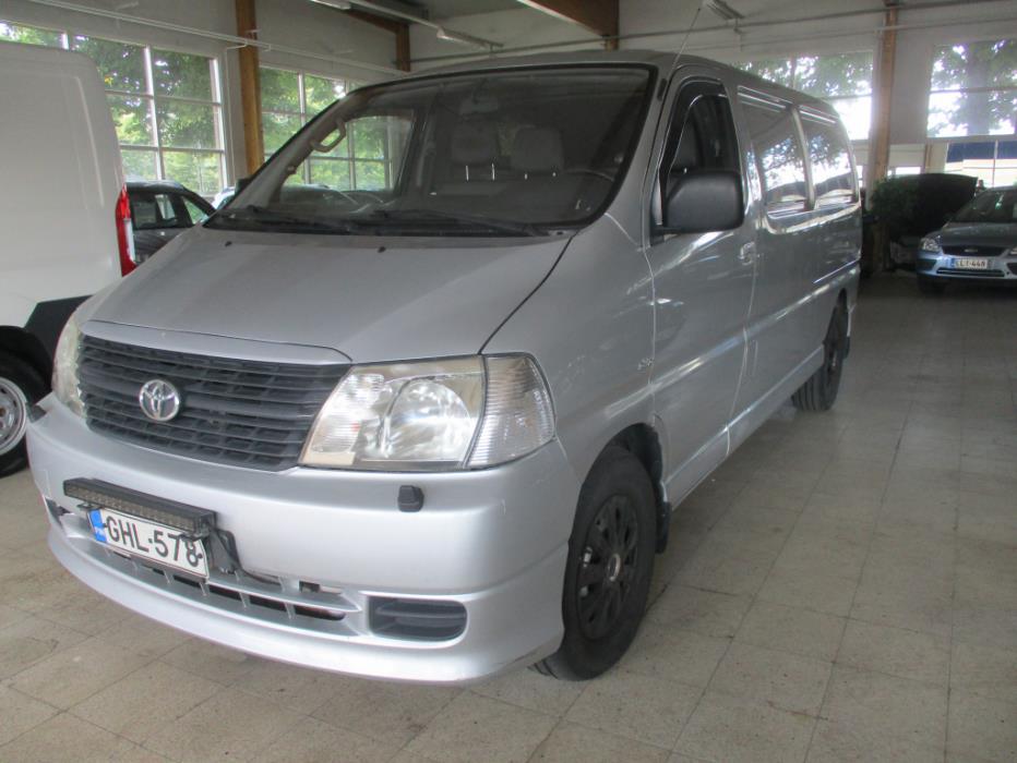 TOYOTA Hiace 2007
