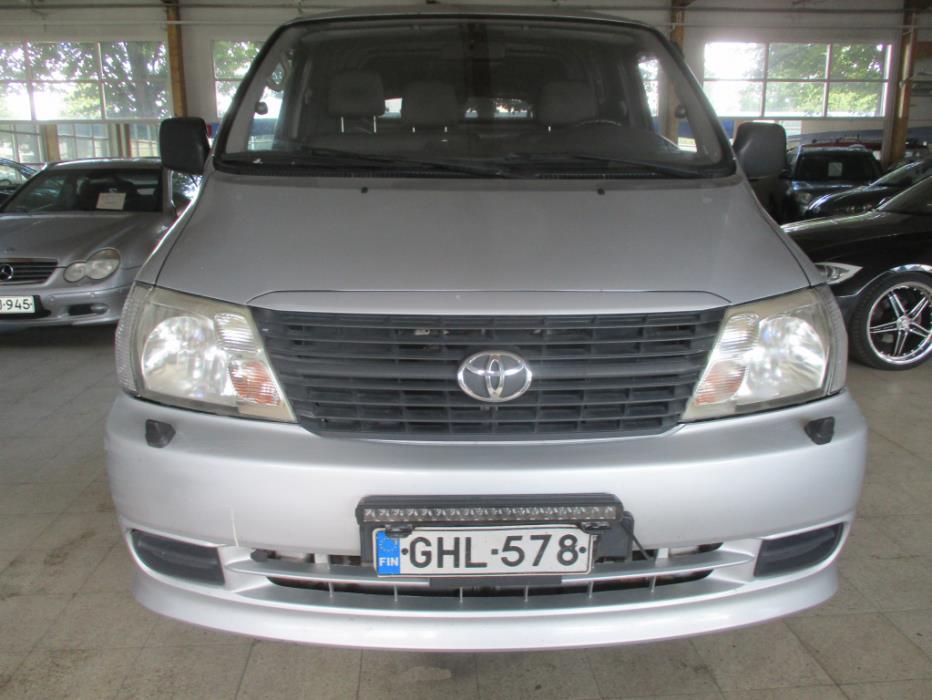 TOYOTA Hiace 2007