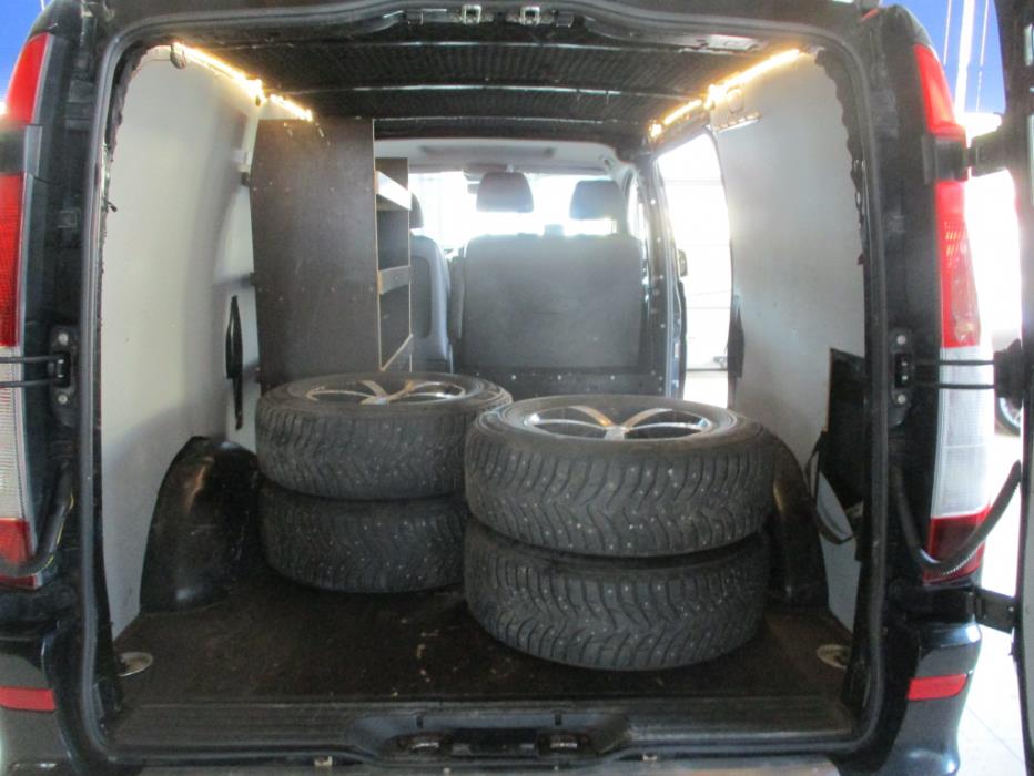 MERCEDES-BENZ Vito 2011