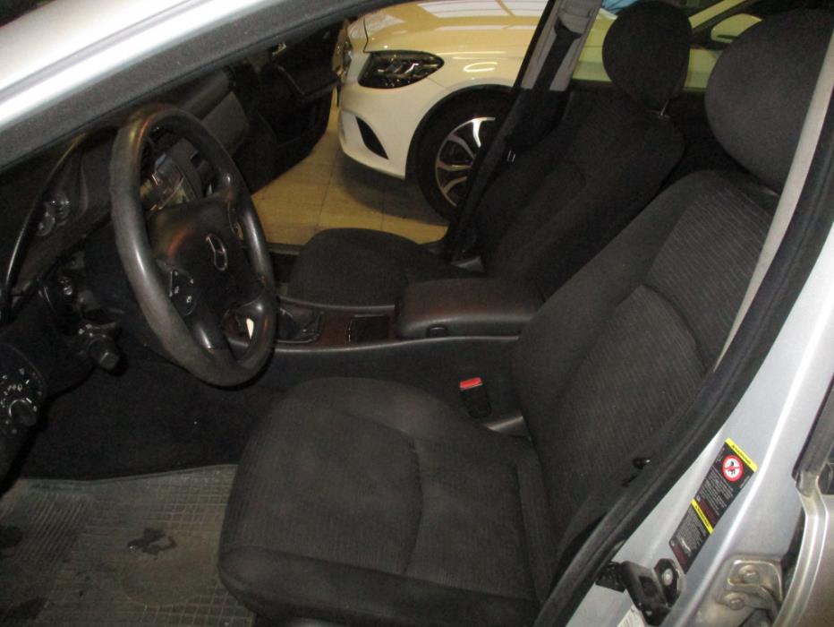 MERCEDES-BENZ C 2006