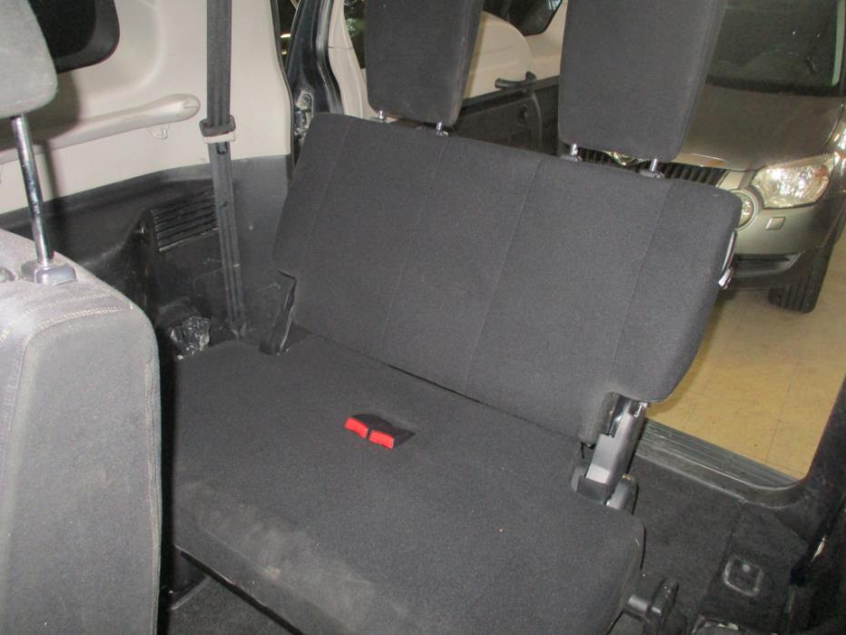 MITSUBISHI Pajero 2012