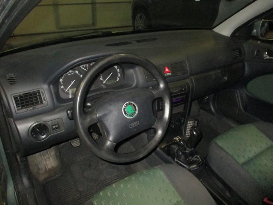 SKODA Octavia 2003
