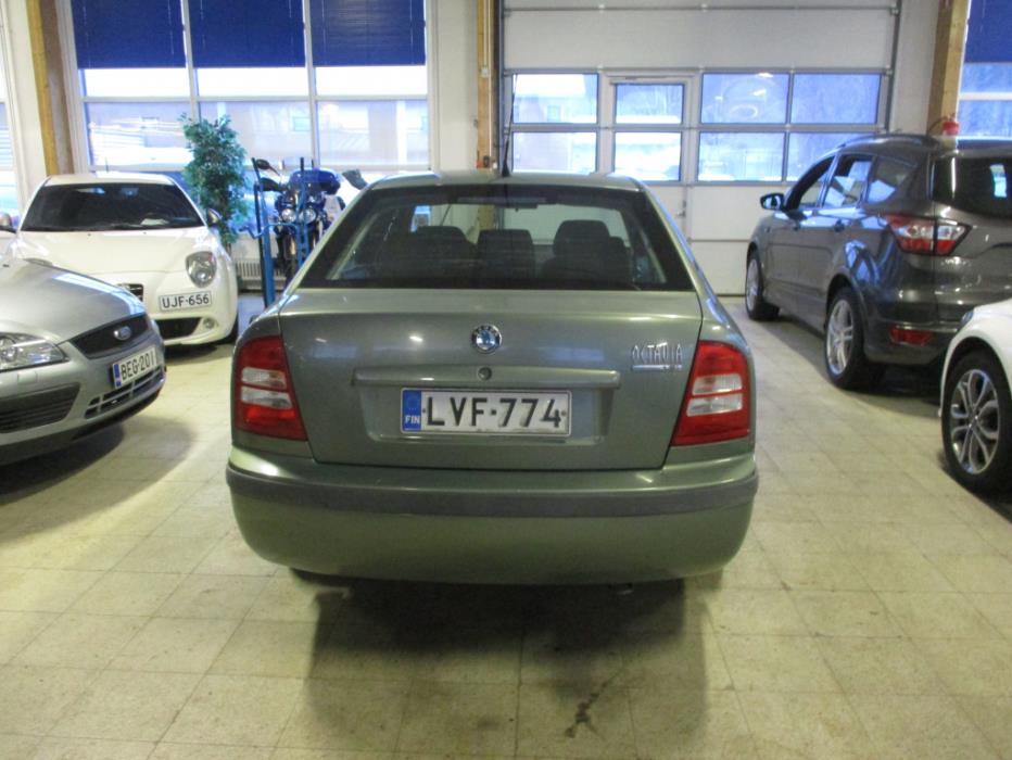 SKODA Octavia 2003